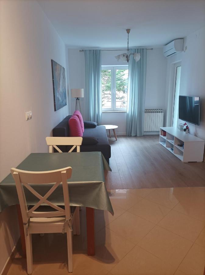 Neda Apartmani Mali Lošinj Extérieur photo