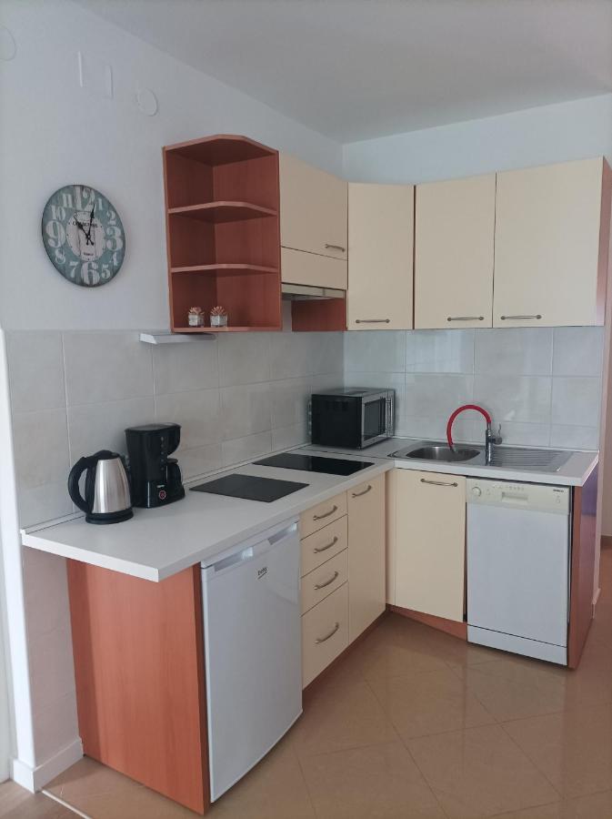 Neda Apartmani Mali Lošinj Extérieur photo