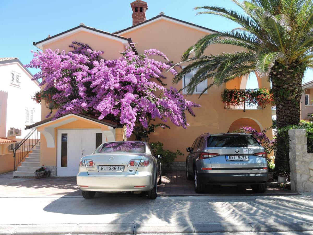 Neda Apartmani Mali Lošinj Extérieur photo
